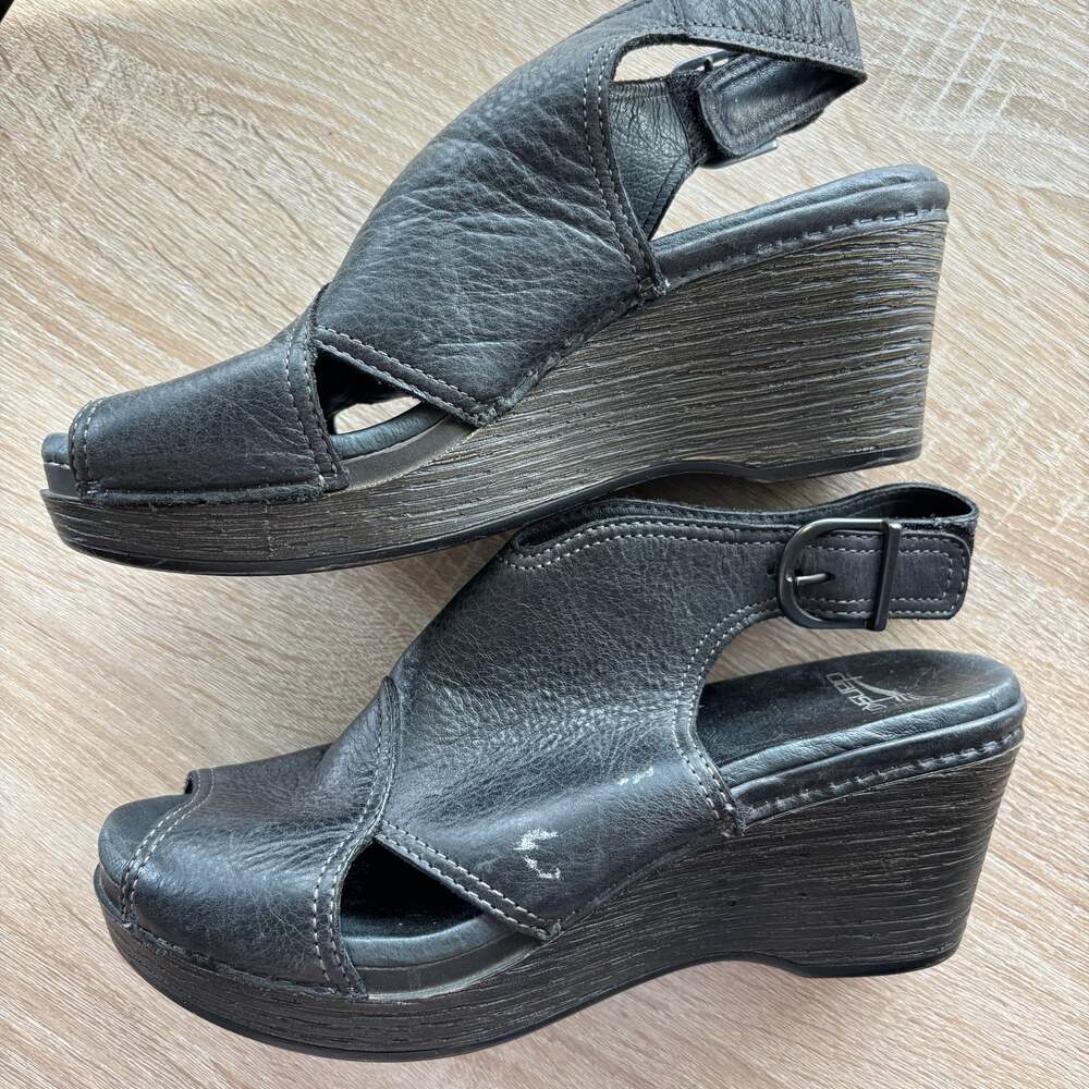 DANSKO Black Leather Buckle/Strap Wedge Shoes Sandals Women's Size 8.5-9 EU 39 - Picture 3 of 8